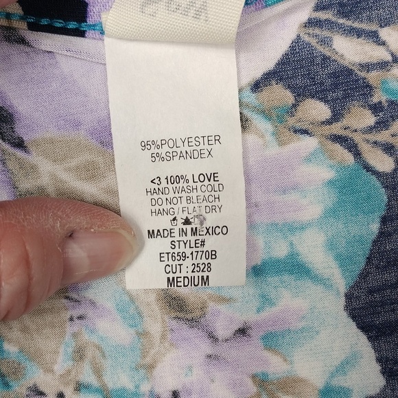 Sew In Love Womens Floral Sleeveless Top - Blue and Purple Size Medium - Picture 3 of 8